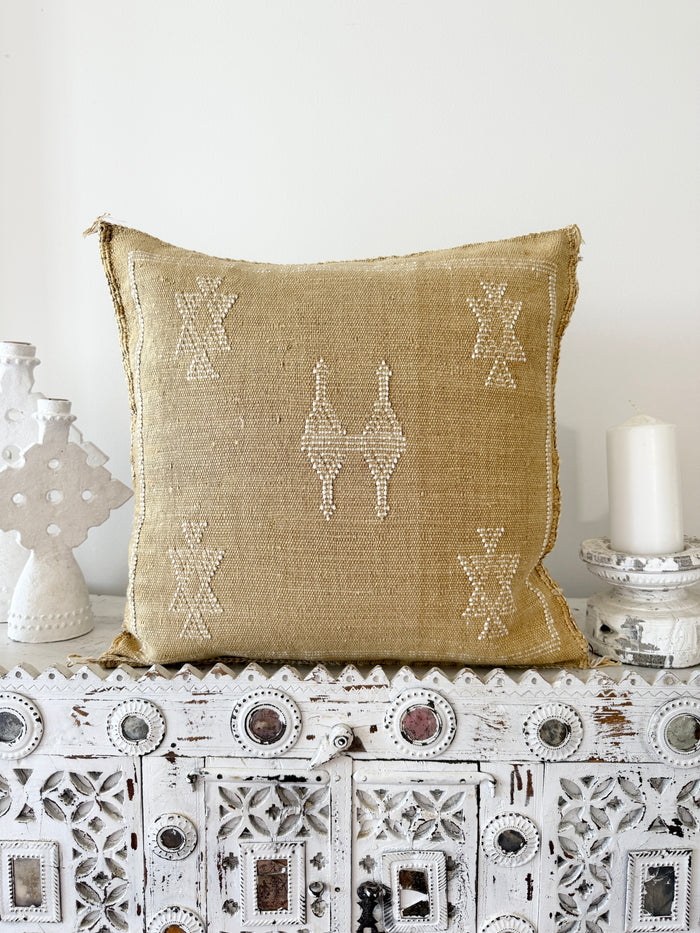 Cactus Silk Square Cover - Sq338