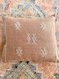 Cactus Silk Square Cover - Sq366