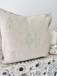 Cactus Silk Square Cover - Sq417