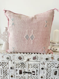 Cactus Silk Square Cover - Sq407