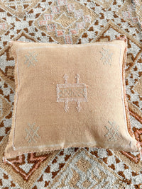 Cactus Silk Square Cover - Sq434