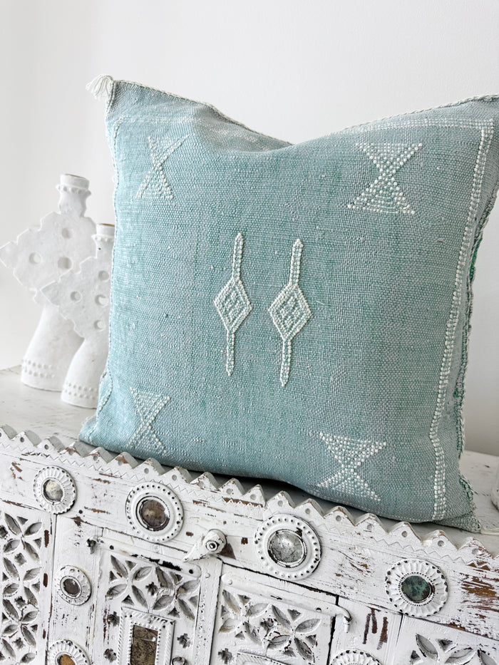 Cactus Silk Square Cover - Sq377