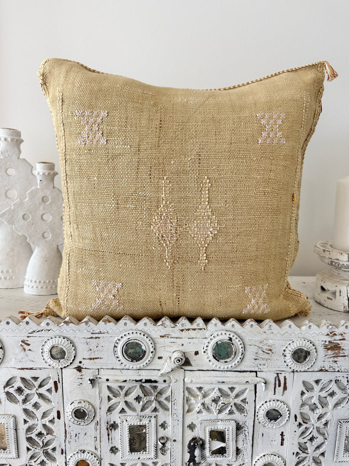 Cactus Silk Square Cover - Sq382