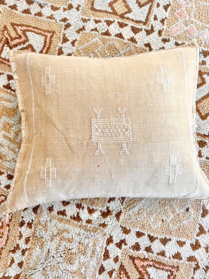 Cactus Silk Square Cover - Sq401
