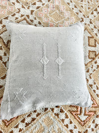 Cactus Silk Square Cover - Sq419