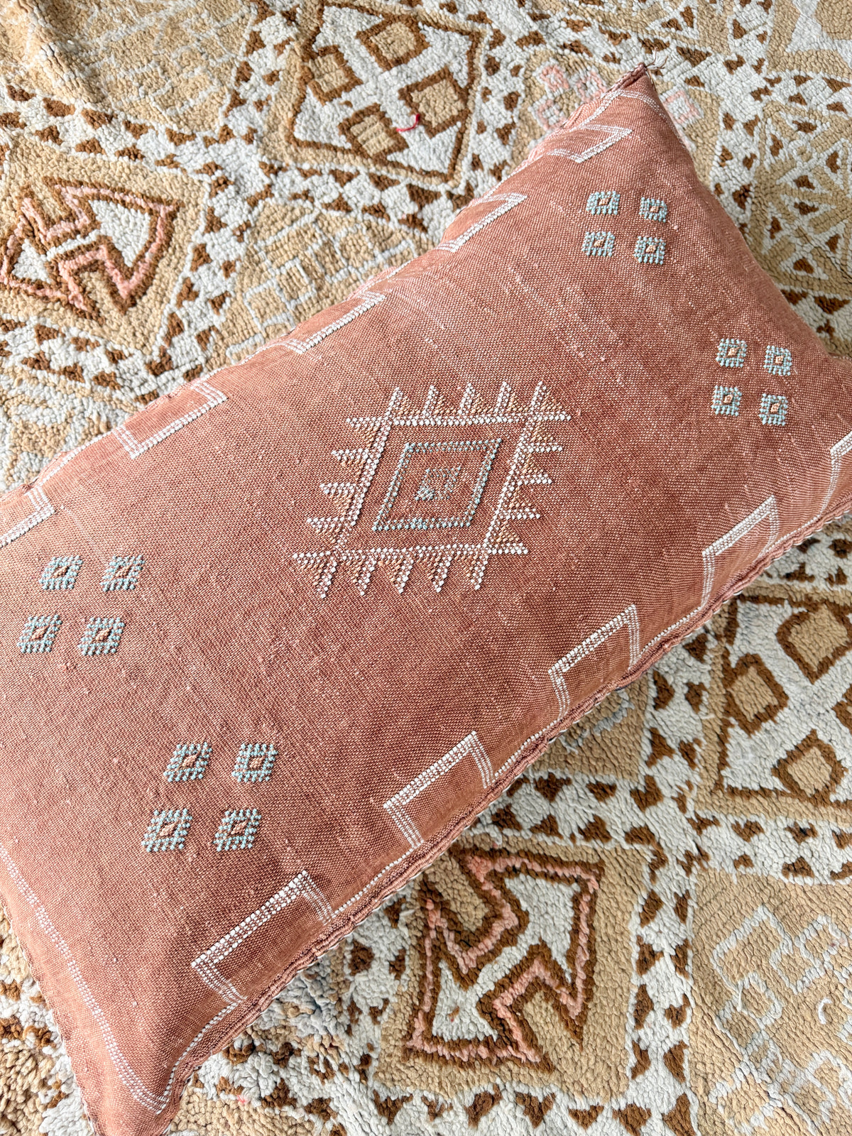 Cactus Silk Large Lumbar Cushion LL28