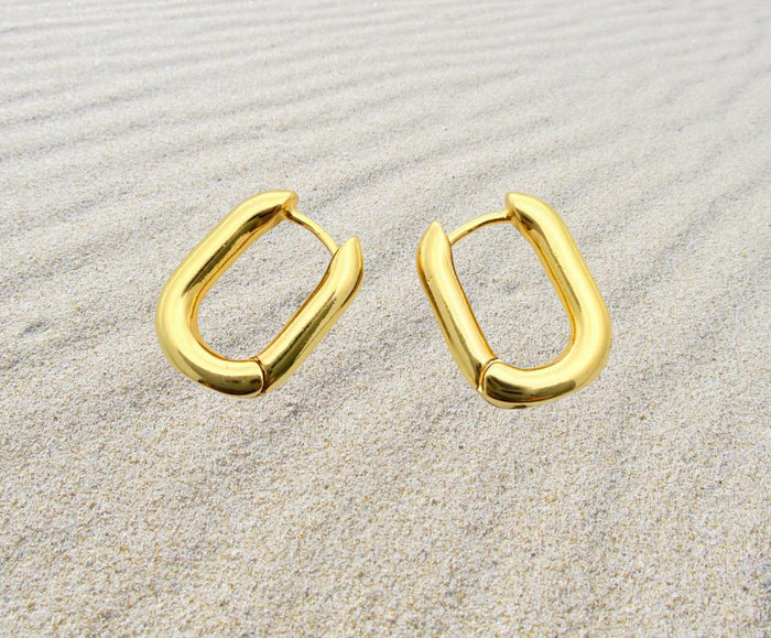 Hazel huggie earrings