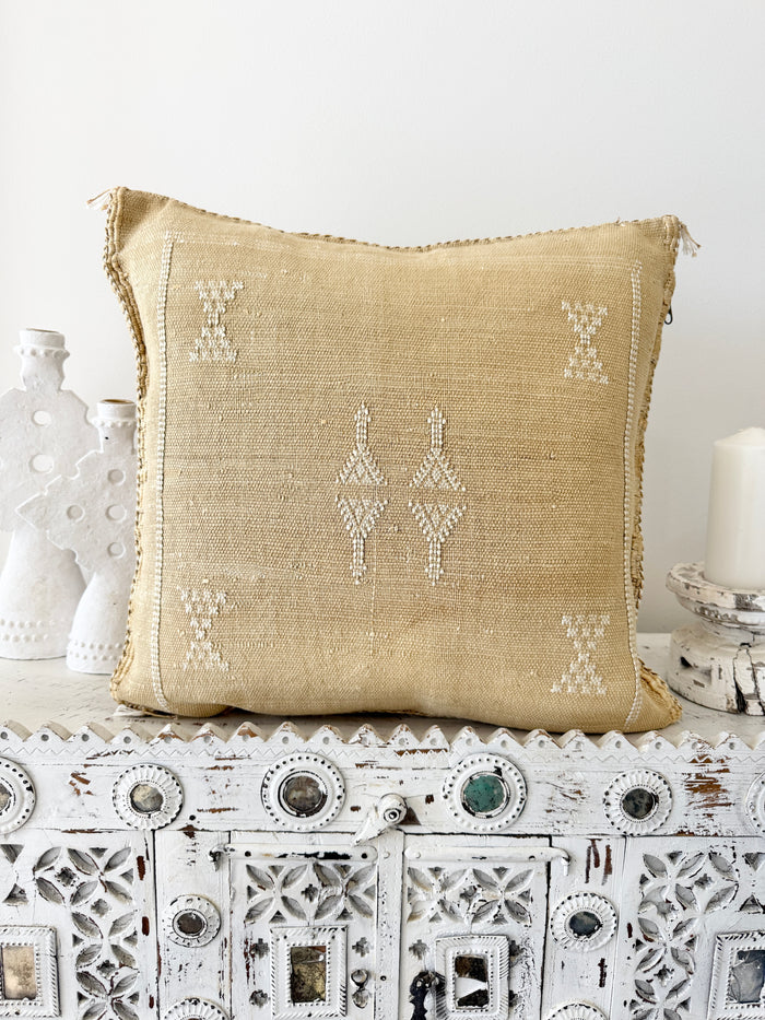 Cactus Silk Square Cover - Sq385