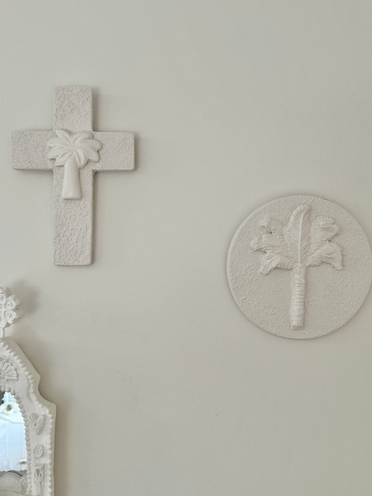 Wall Tile - White Palm - Large *Seconds
