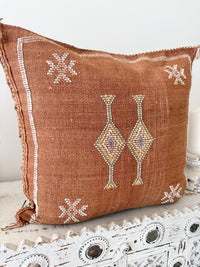 Cactus Silk Square Cover - Sq359