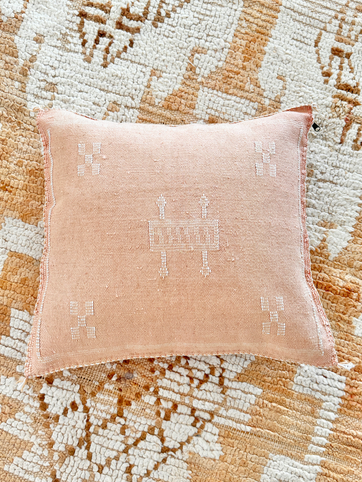 Cactus Silk Square Cover - Sq314