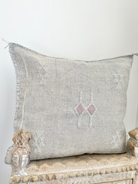 Cactus Silk Square Cover - Sq238