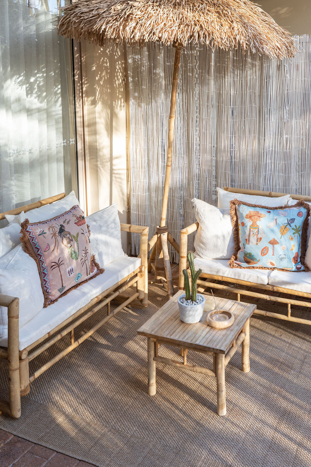 Summer Lovin Cushion Cover