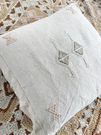 Cactus Silk Square Cover - Sq416