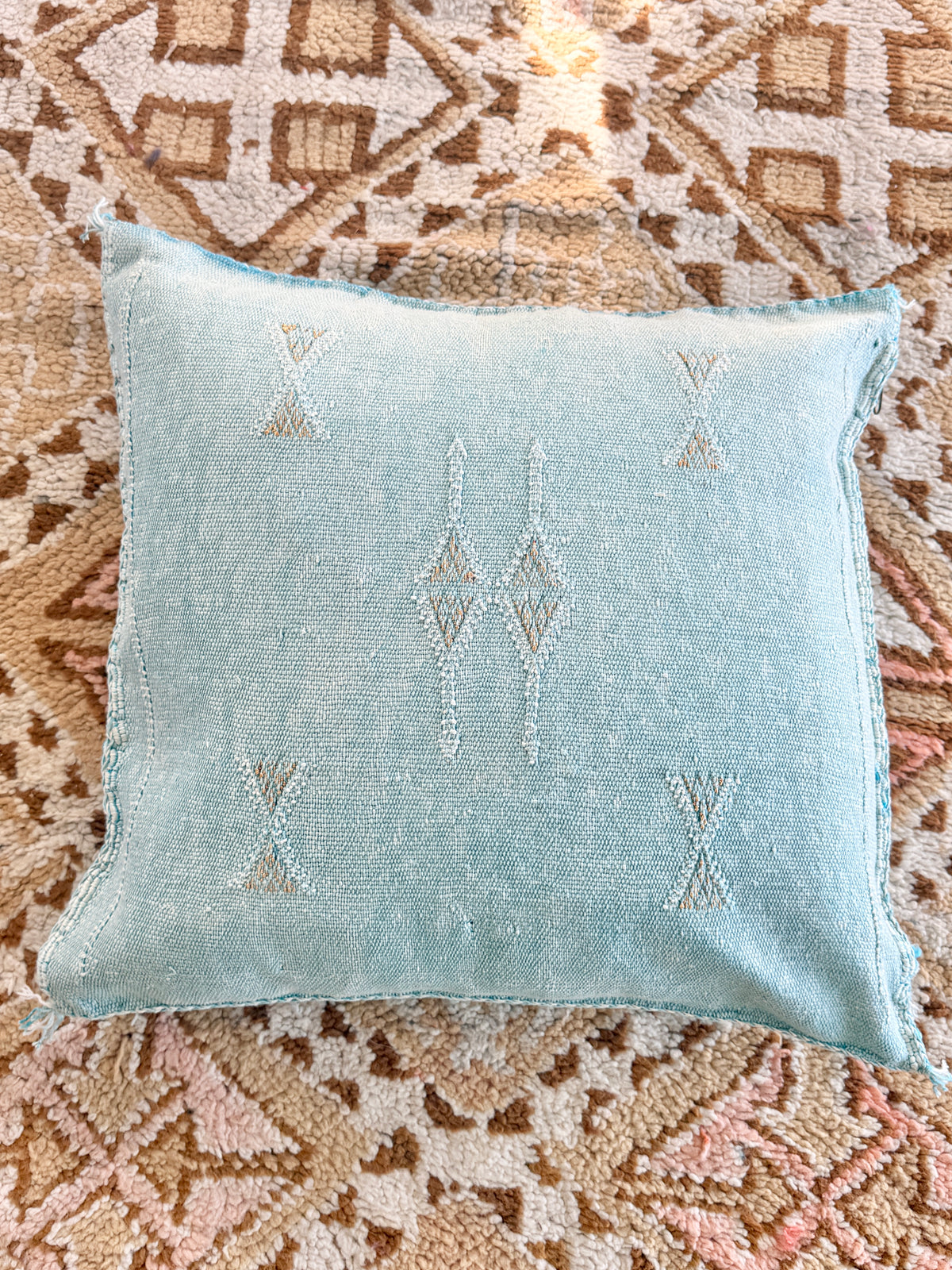 Cactus Silk Square Cover - Sq450