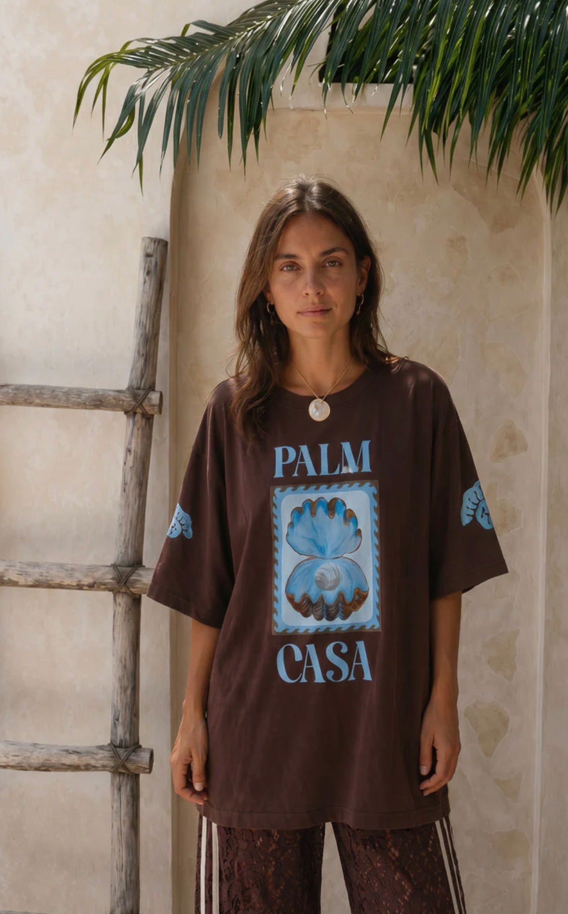 Clam Shell T-Shirt