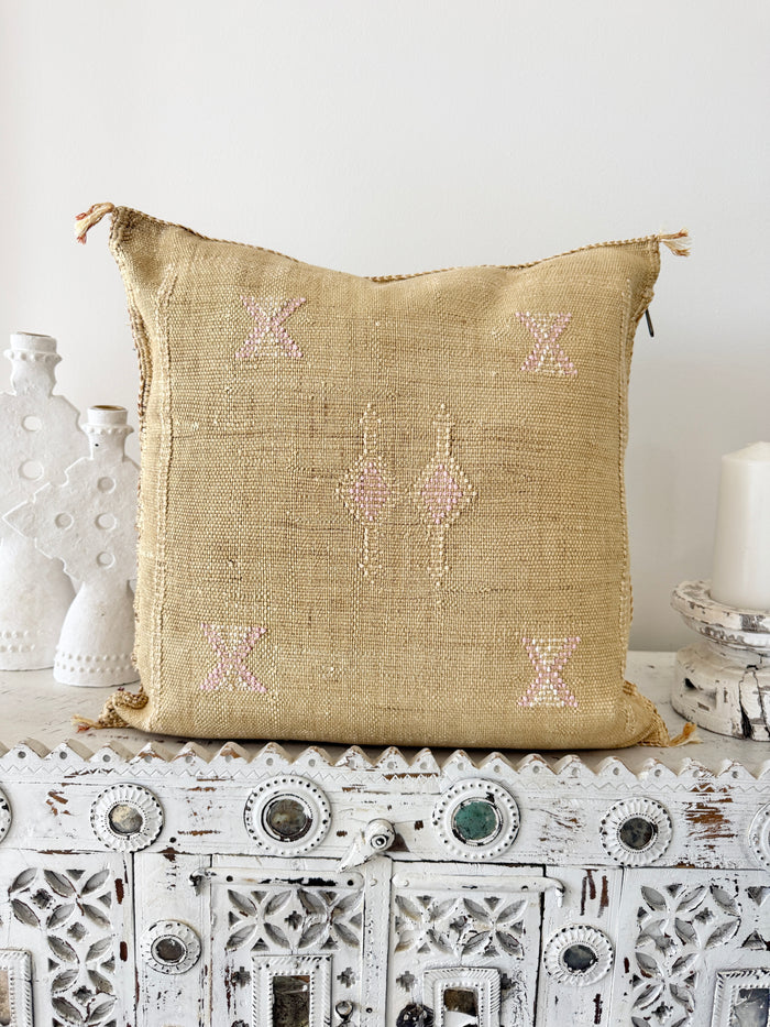 Cactus Silk Square Cover - Sq383