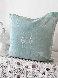 Cactus Silk Square Cover - Sq334