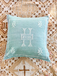 Cactus Silk Square Cover - Sq461
