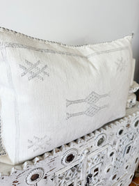 Cactus Silk Small Lumbar Cover SL13