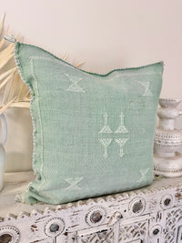 Cactus Silk Square Cover - Sq137