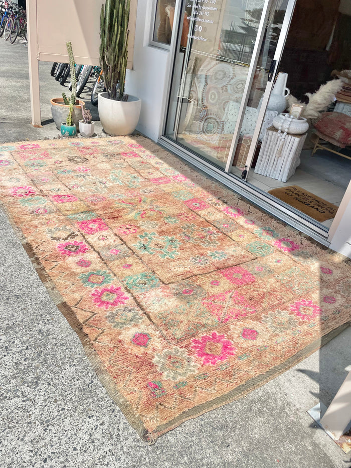 "Calypso" Vintage Moroccan Rug 350 x 204
