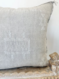 Cactus Silk Square Cover - Sq312