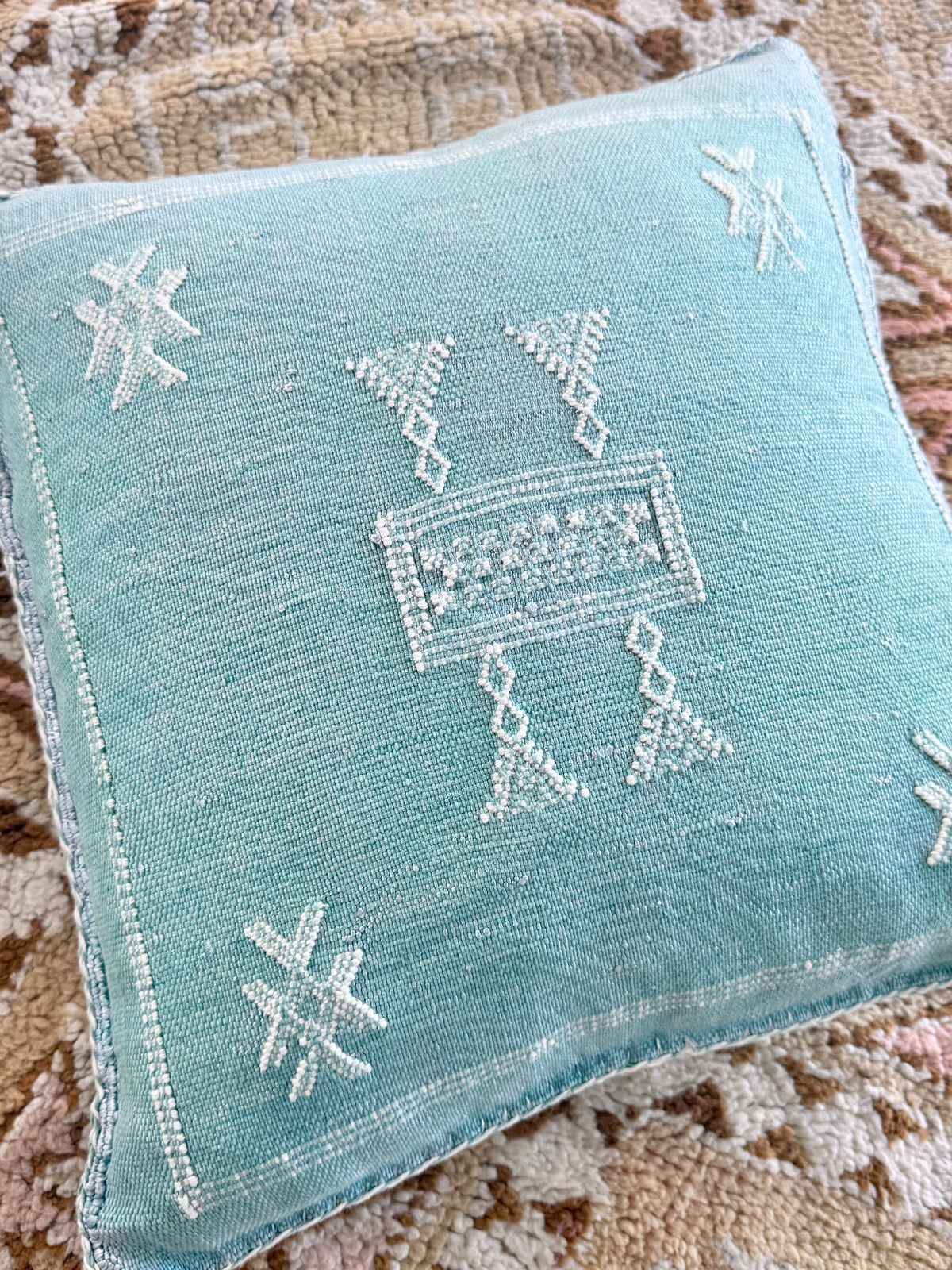 Cactus Silk Square Cover - Sq455