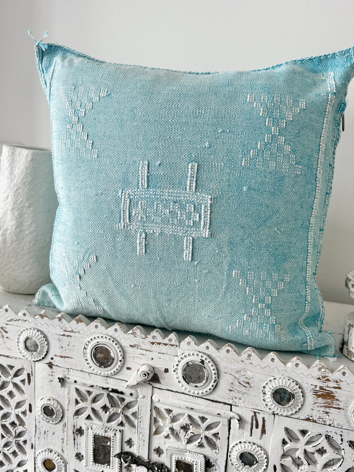 Cactus Silk Square Cover - Sq452