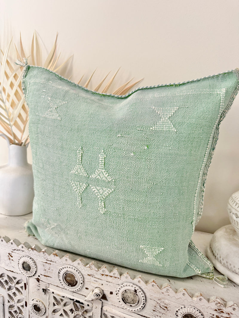 Cactus Silk Square Cover - Sq137