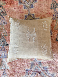 Cactus Silk Square Cover - Sq338