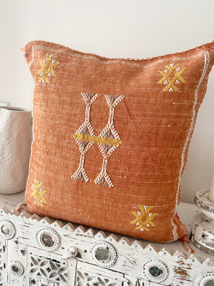 Cactus Silk Square Cover - Sq471