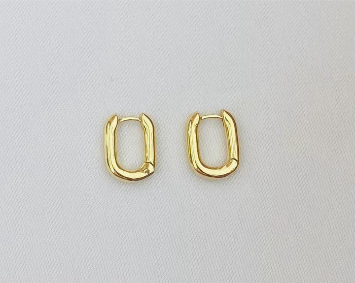 Hazel huggie earrings