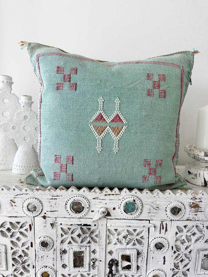 Cactus Silk Square Cover - Sq378