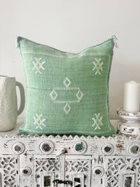 Cactus Silk Square Cover - Sq465