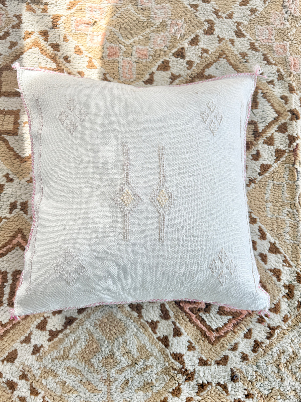 Cactus Silk Square Cover - Sq437