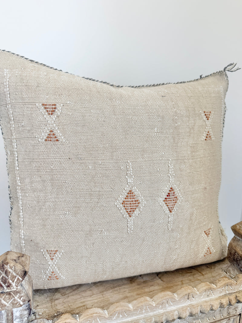 Cactus Silk Square Cover - Sq307