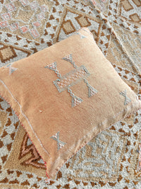 Cactus Silk Square Cover - Sq431