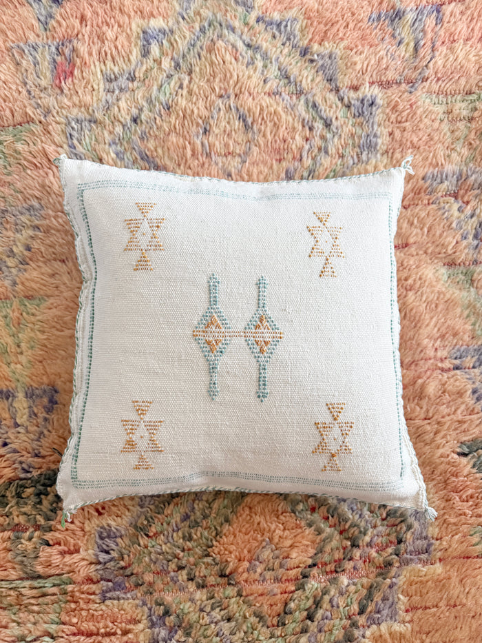 Cactus Silk Square Cover - Sq351