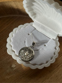 Ocean chaser necklace