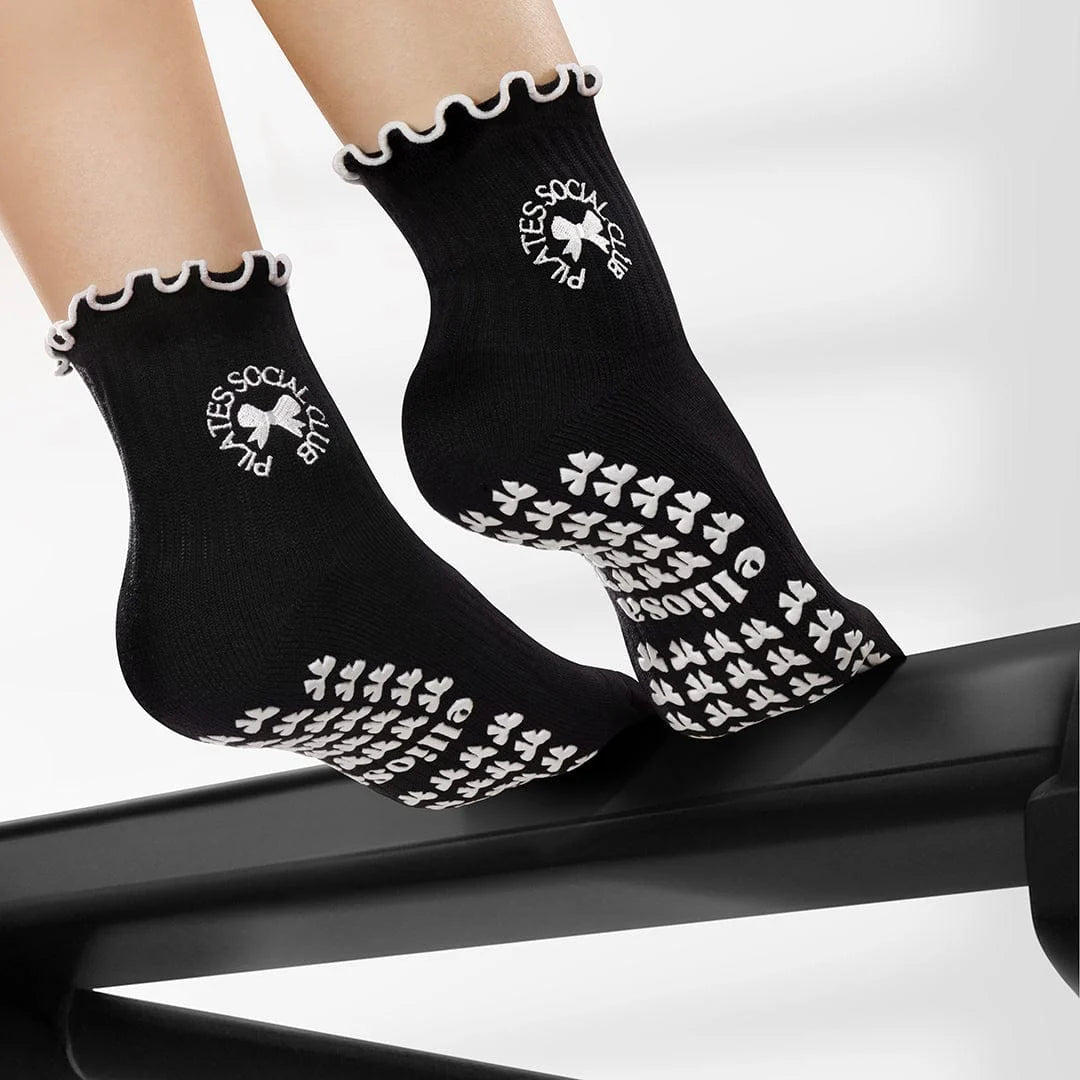 Pilates Grip Socks - Pilates Social Club