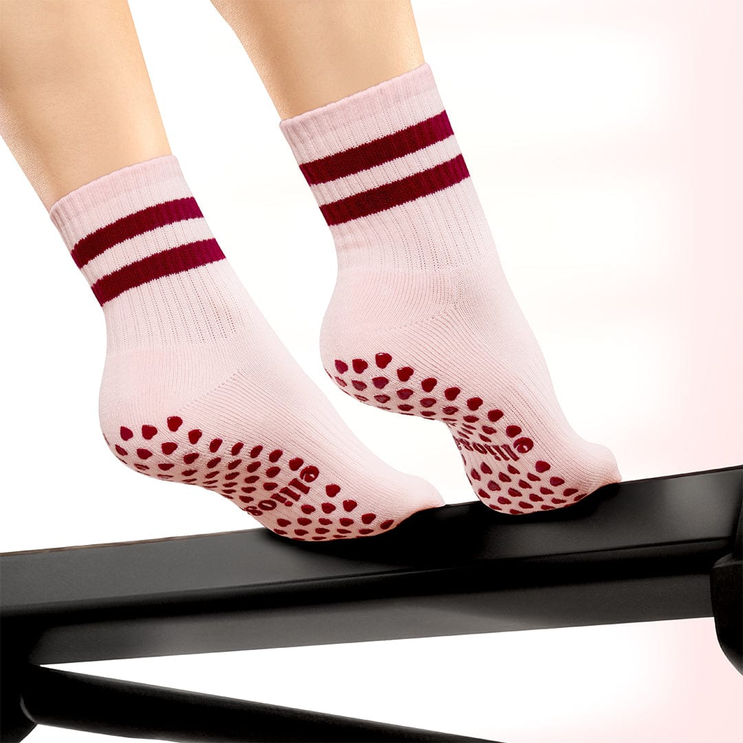 Pilates Dual-Direction Grip Socks - Soft Pink Stripes