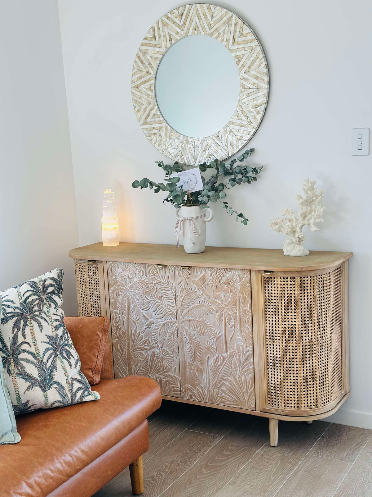 Buffet Les Palmas Carved Rattan & Wood
