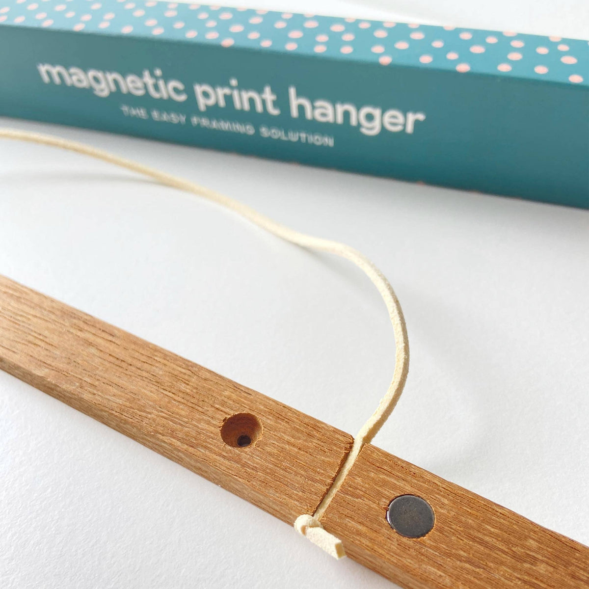 Magnetic Print Hanger Frame 30cm